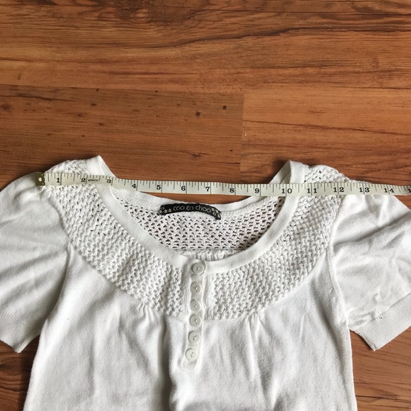 Knit tee. Xs super cute slight puff sleeve - Picture 5 of 6